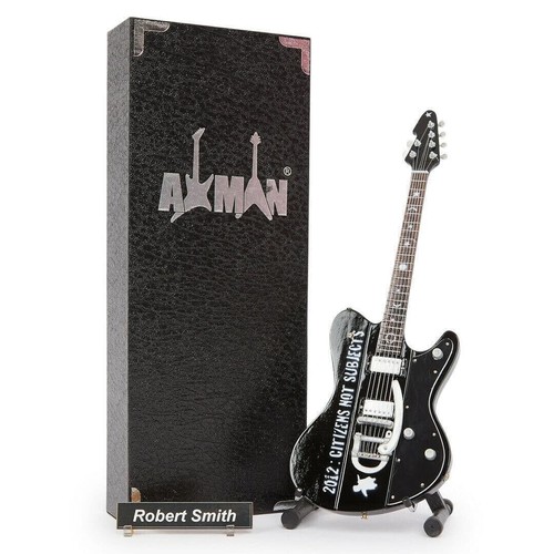 Robert smith guitar miniature - robert,